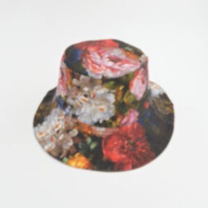 Bucket Şapka: Adriana Johanna Haanen